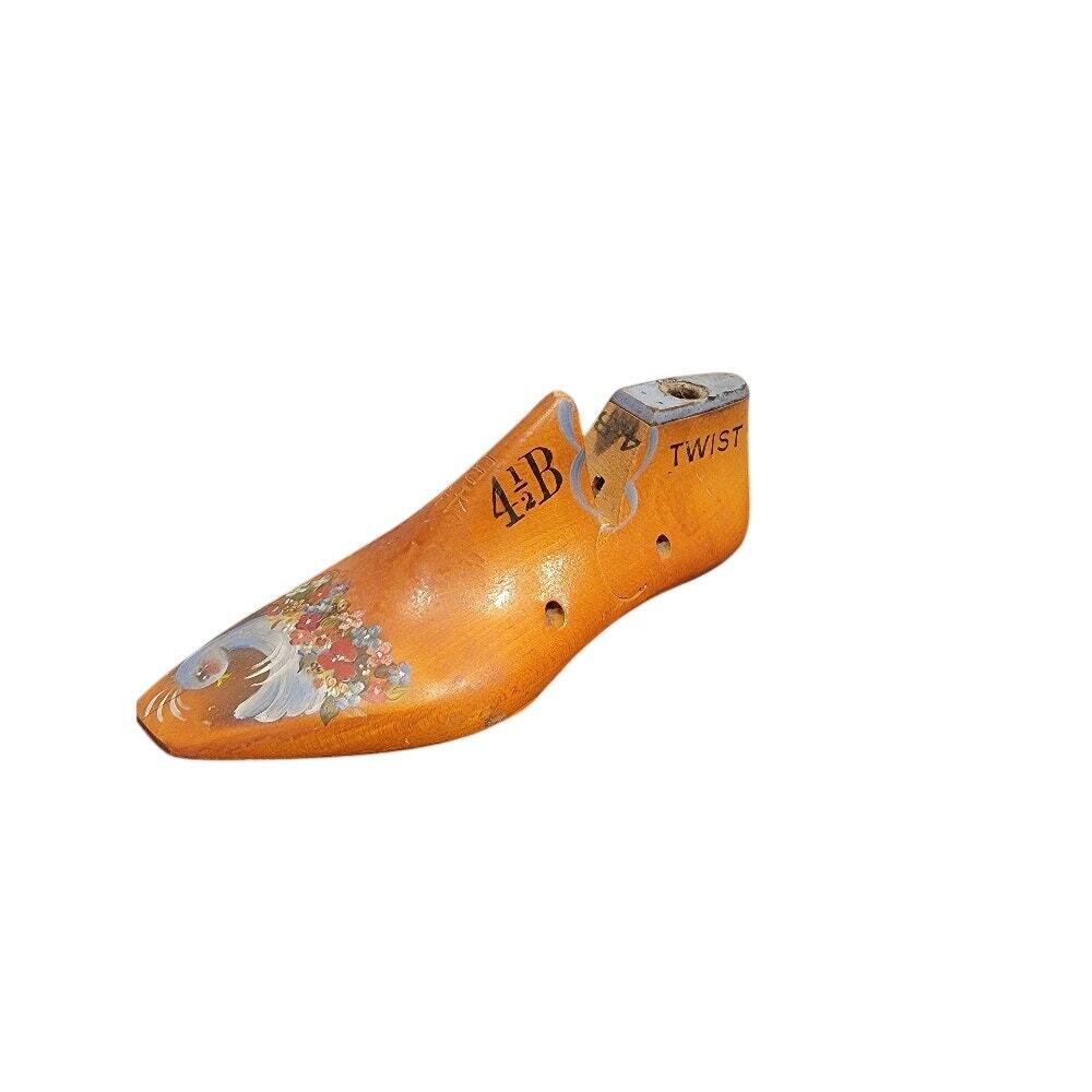 Shoe Form Wood Floral‎ Painted Eclectic Home Decor Dove Art